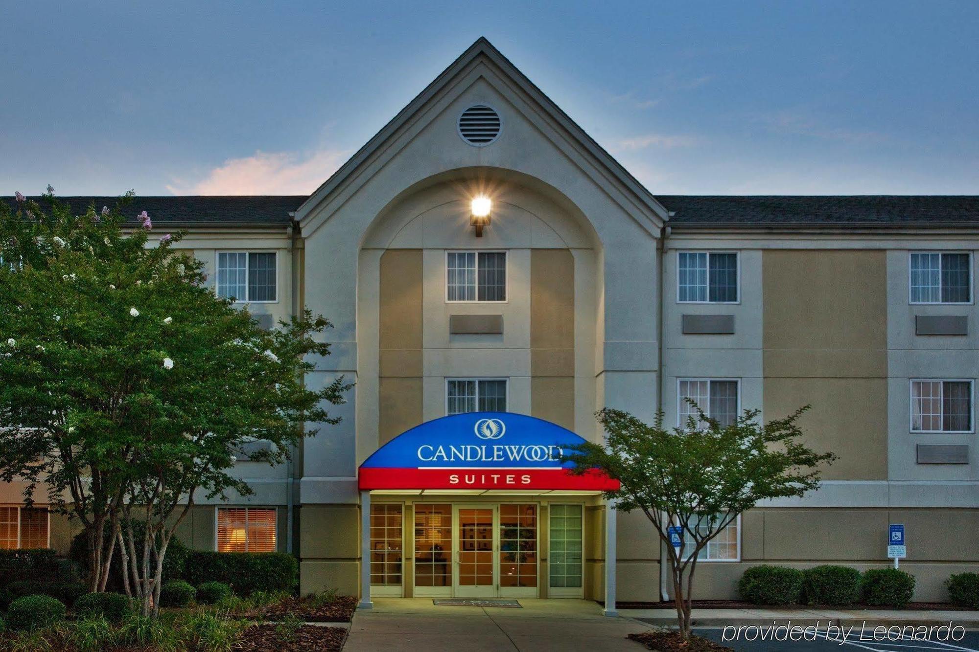 Sonesta Simply Suites Atlanta Gwinnett Place Duluth Exterior photo