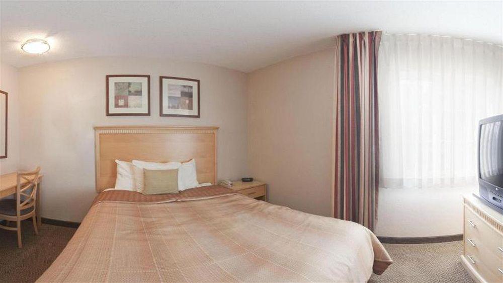 Sonesta Simply Suites Atlanta Gwinnett Place Duluth Exterior photo
